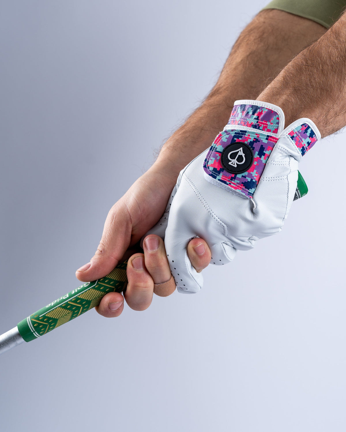 Premium Tour Glove - Vivid Camo